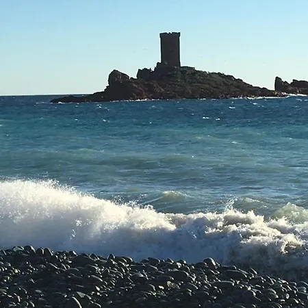 Appart T2 Raphael - Valescure شقة